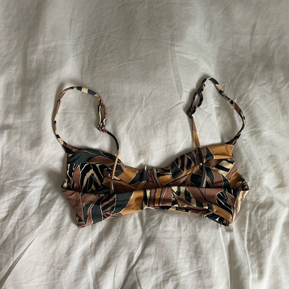 Boys + Arrows Demi Style Bikini Top - Picture 3 of 4